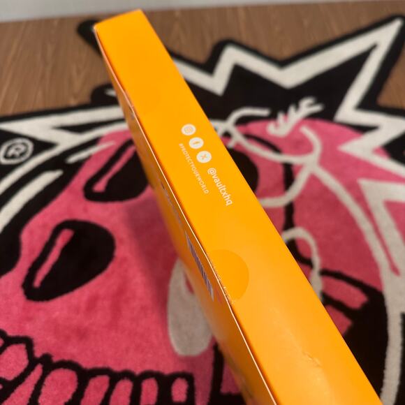 Vault X 12-Pocket Exo-Tec Zip Binder Orange - Brand New - Picture 6 of 10